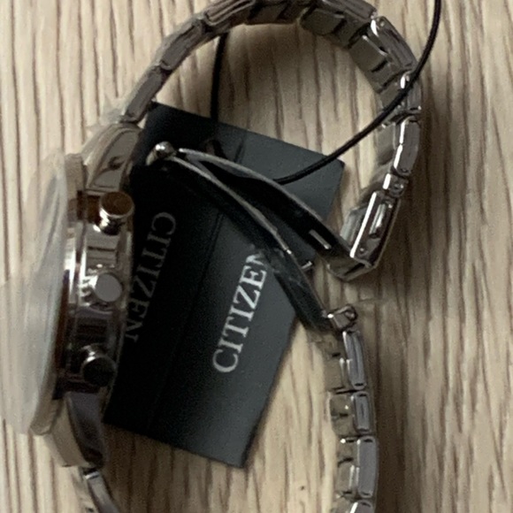 Women’s Citizen Watch - Picture 2 of 4
